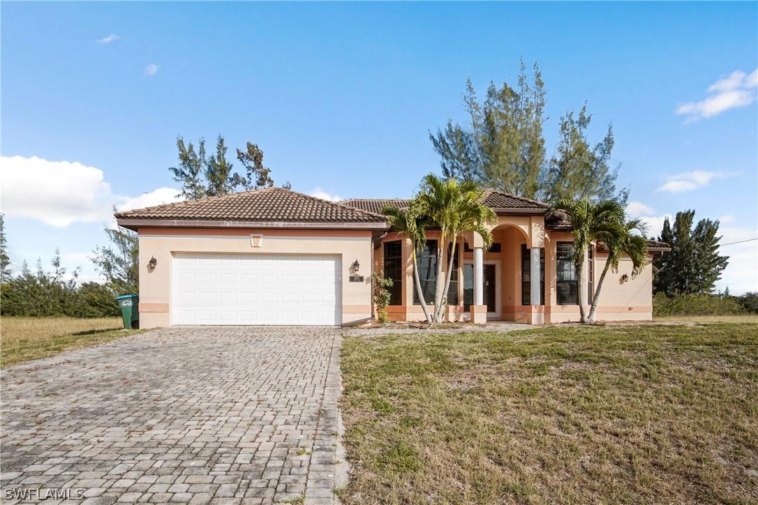 1809 NE 1st Ave., Cape Coral, FL 33909