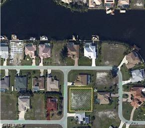 5017 SW 22nd Pl., Cape Coral, FL 33914