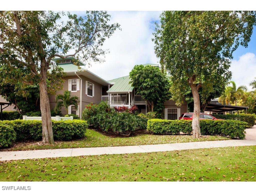 700 West Lake Dr. #6, Naples, FL 34102