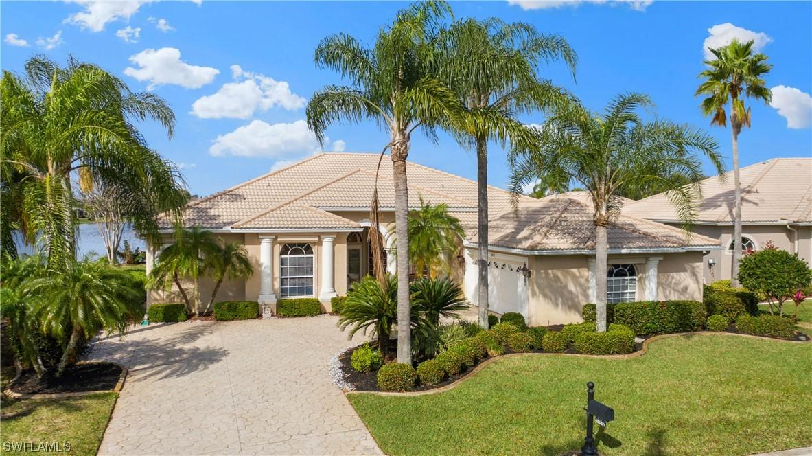 10472 Curry Palm Ln., Fort Myers, FL 33966