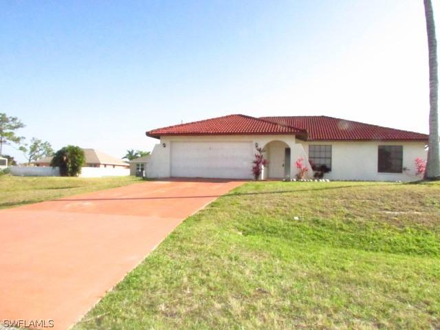 1914 SW 38th Ln., Cape Coral, FL 33914