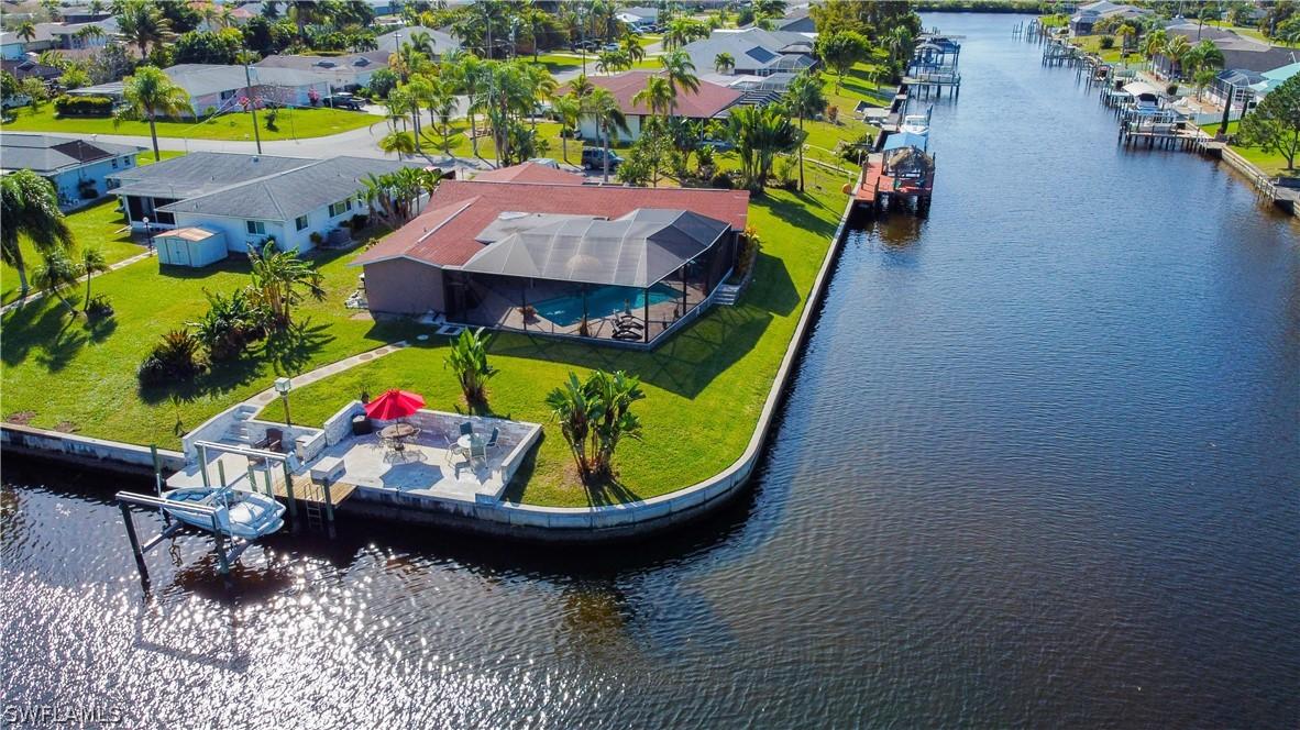 1001 SE 22nd Ter., Cape Coral, FL 33990
