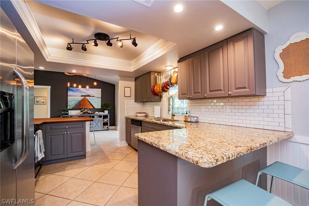 612 SE 29th St., Cape Coral, FL 33904