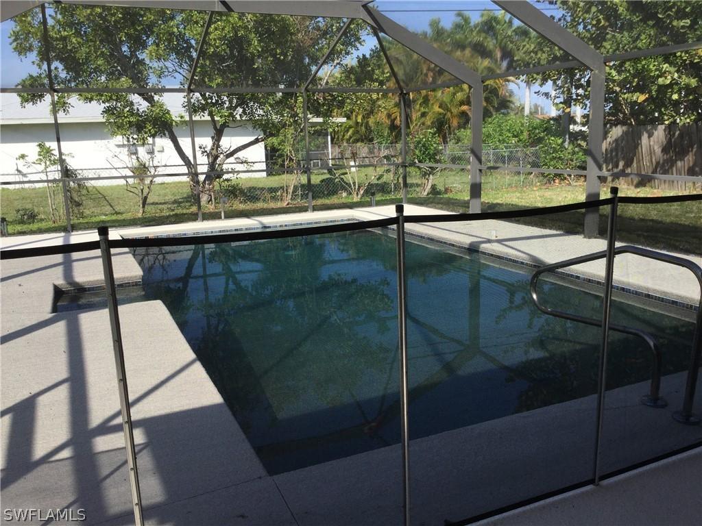 311 SW 48th Ter., Cape Coral, FL 33914