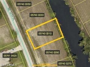 3765 NE 16th Pl., Cape Coral, FL 33909
