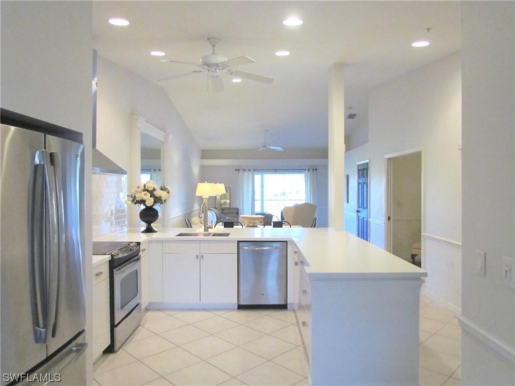 8375 Heritage Links Ct. #1825, Naples, FL 34112