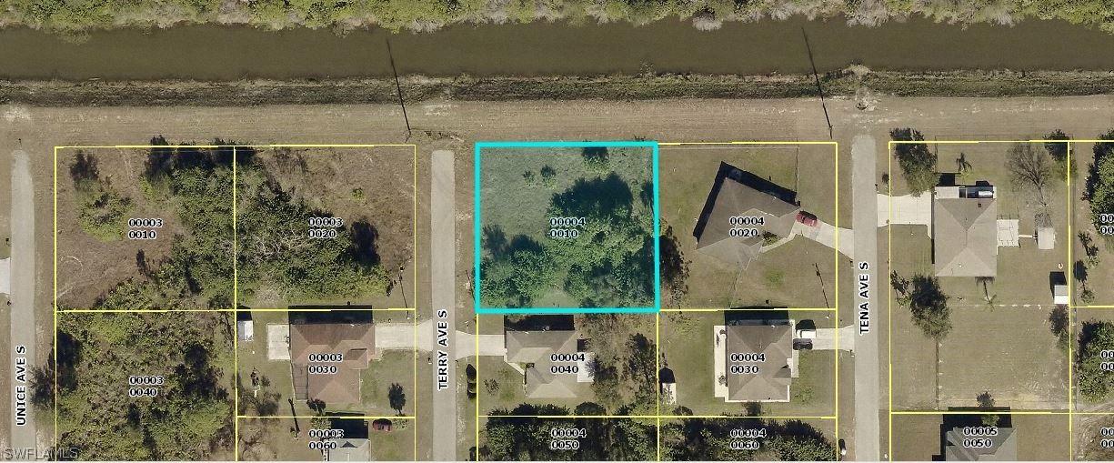51 Terry Ave., Lehigh Acres, FL 33976