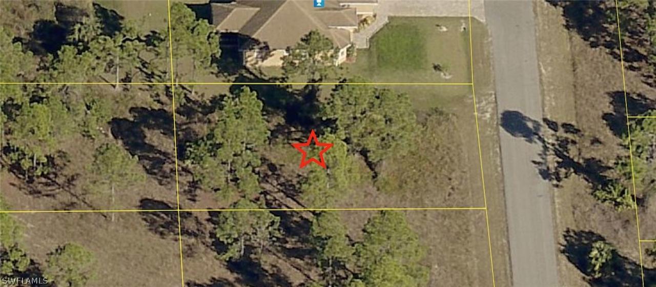 816 Appleton Ave., Lehigh Acres, FL 33974