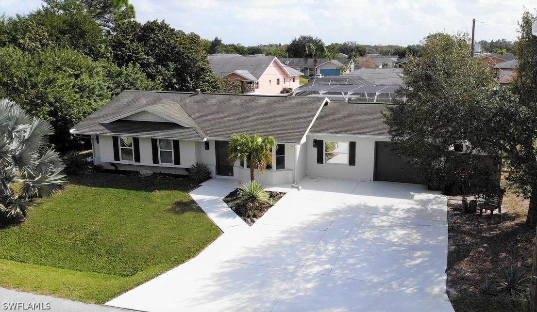 923 Linnaen Ter., Port Charlotte, FL 33948