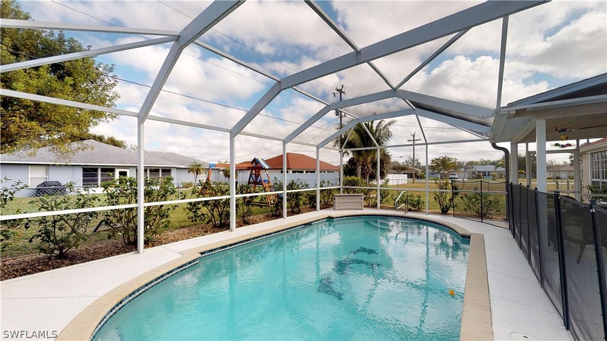 623 SE 18th St., Cape Coral, FL 33990