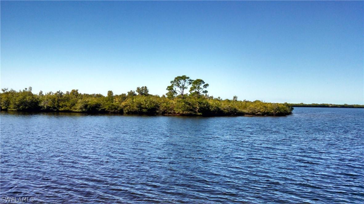 5107 Collingswood Blvd., Port Charlotte, FL 33948