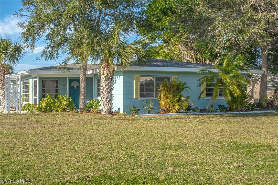 1916 Michigan Ave., Englewood, FL 34224