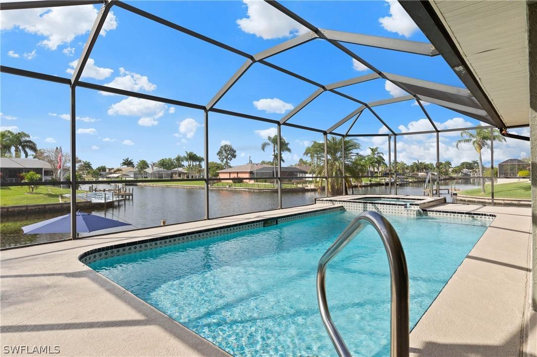 602 SE 33rd St., Cape Coral, FL 33904