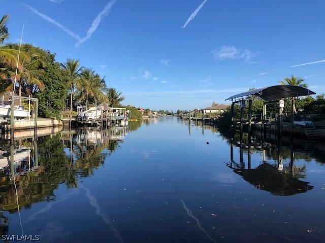 3827 NW 2nd Ter., Cape Coral, FL 33993