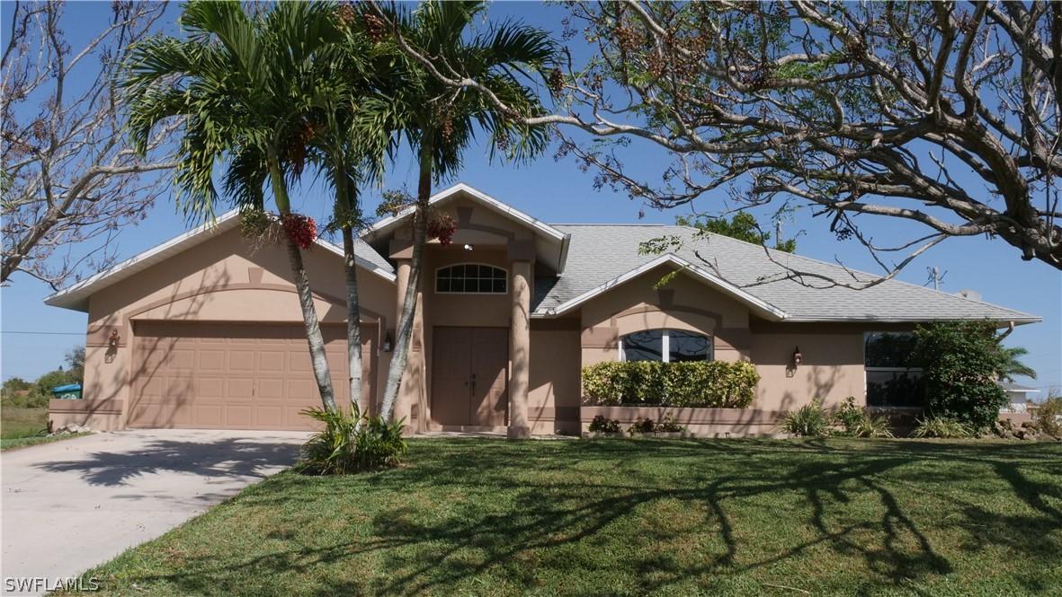209 NW 4th Ter., Cape Coral, FL 33993