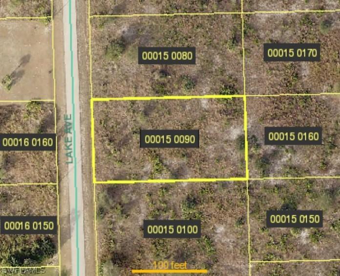 906 Lake Ave., Lehigh Acres, FL 33972