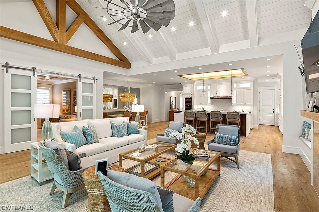 1453 2nd Ave., Naples, FL 34102