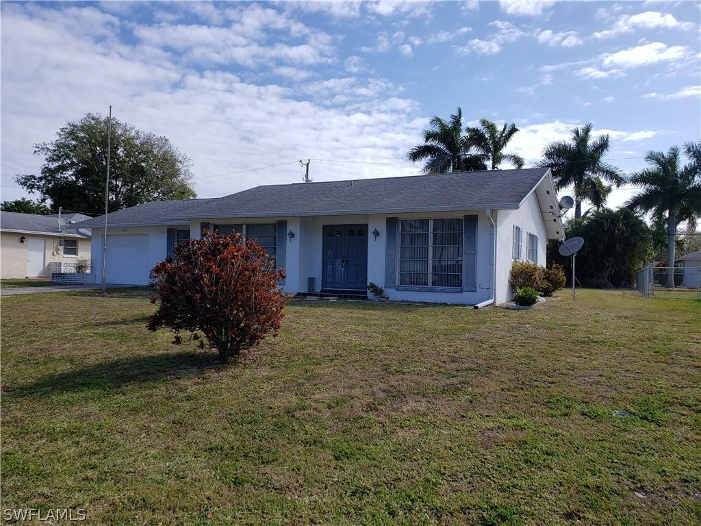 4515 SE 8th Pl., Cape Coral, FL 33904