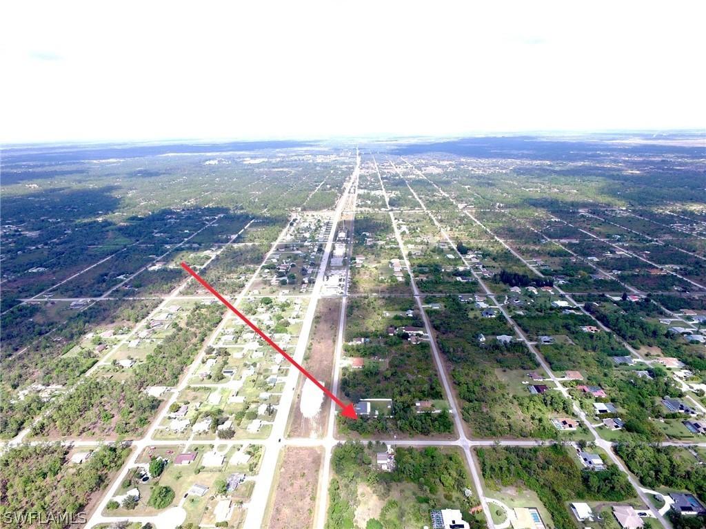 2401 E 9th St., Lehigh Acres, FL 33936