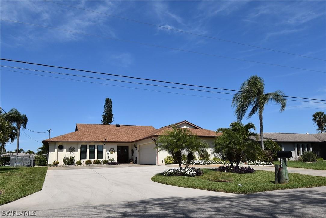 1123 SE 36th Ter., Cape Coral, FL 33904