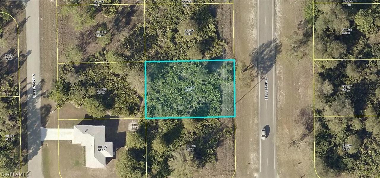 398-400 Bell Blvd., Lehigh Acres, FL 33974