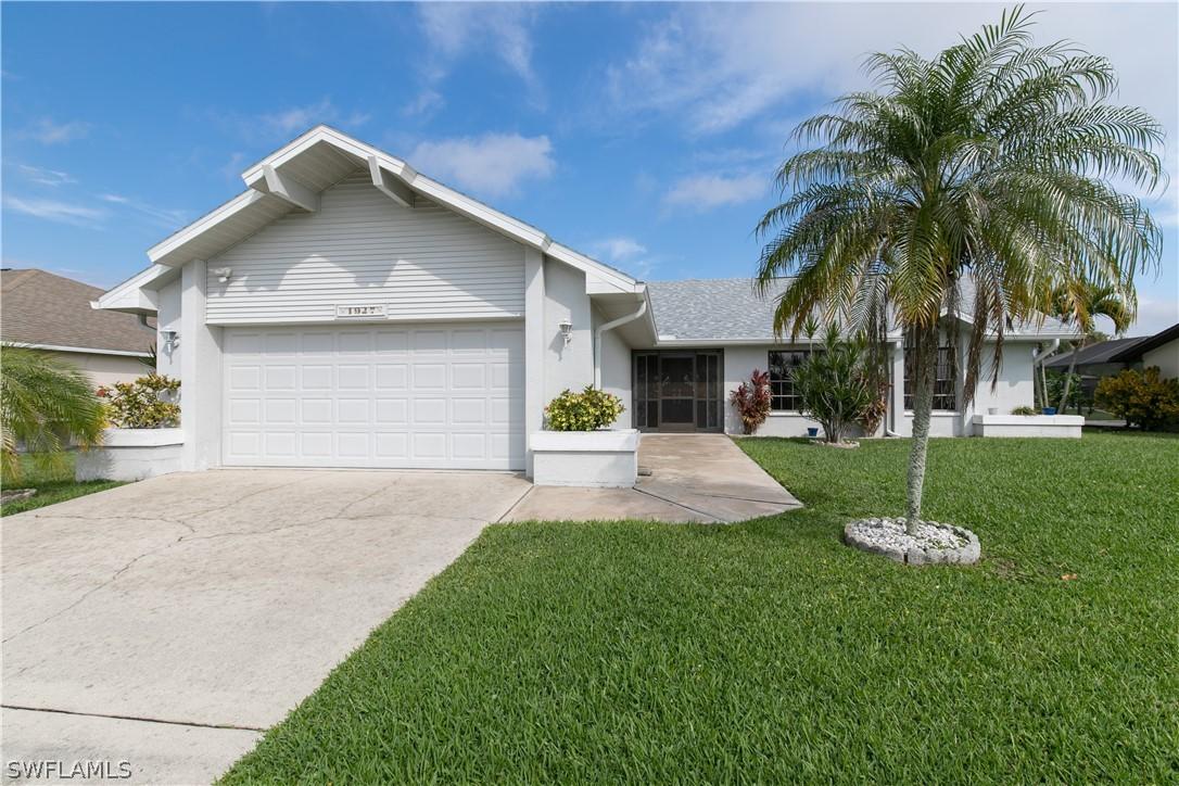 1927 SE 5th Ter., Cape Coral, FL 33990