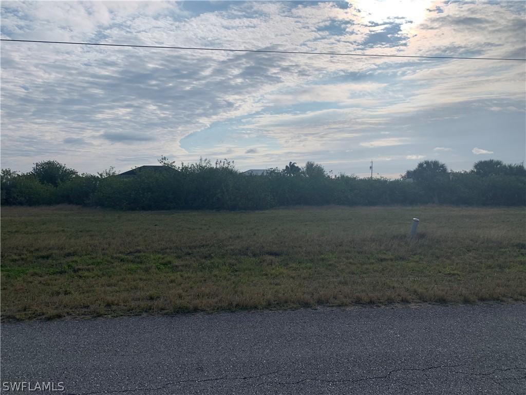 1027 NW 33rd Ave., Cape Coral, FL 33993