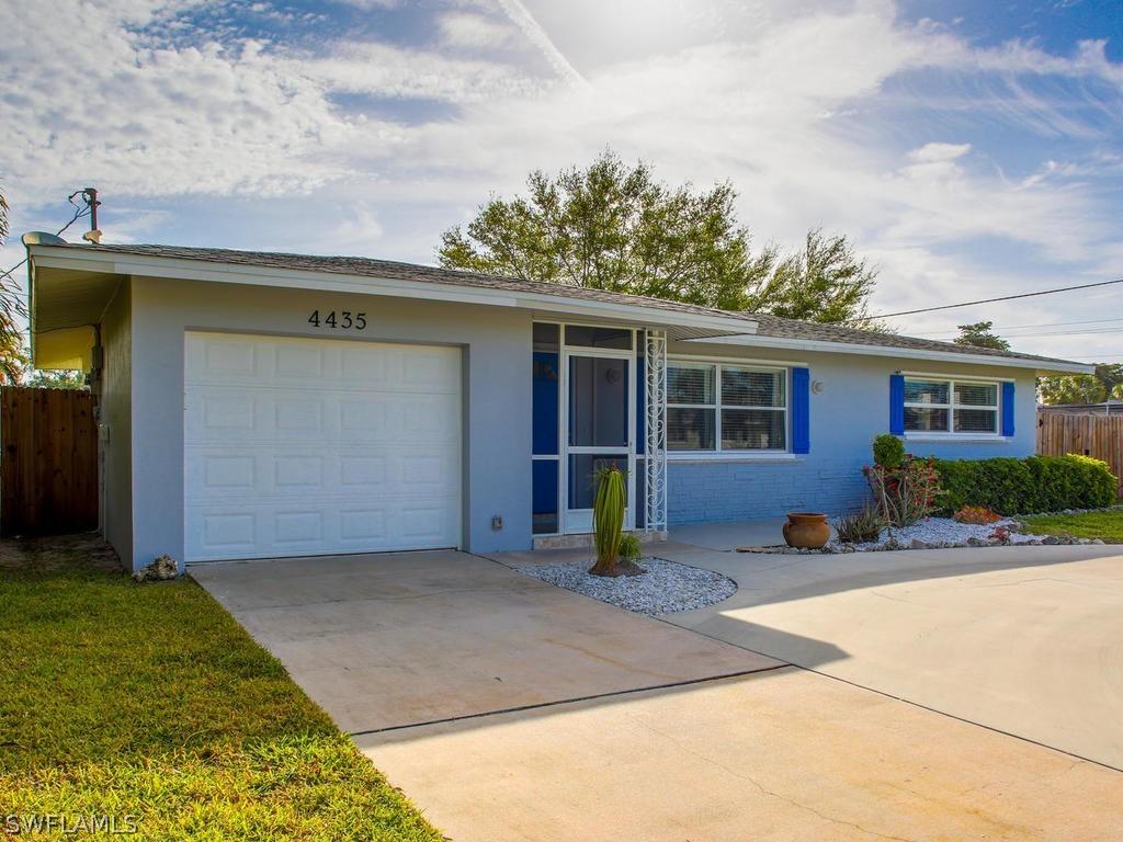 4435 SE 10th Pl., Cape Coral, FL 33904