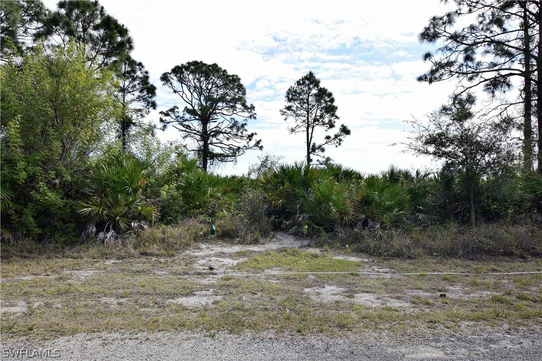 939 Naples Ave., Lehigh Acres, FL 33974