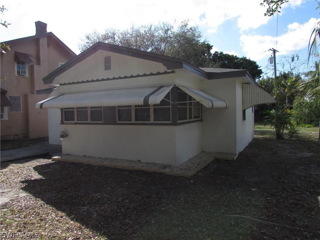 2252 Clifford St., Fort Myers, FL 33901