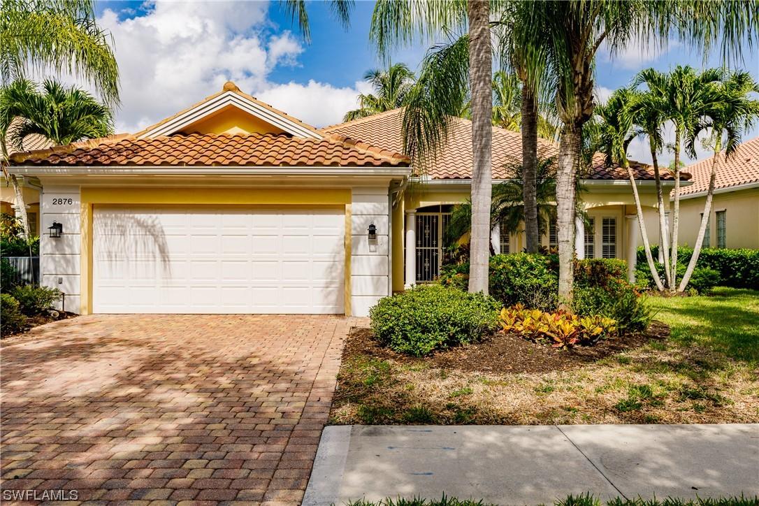 2876 Hatteras Way, Naples, FL 34119