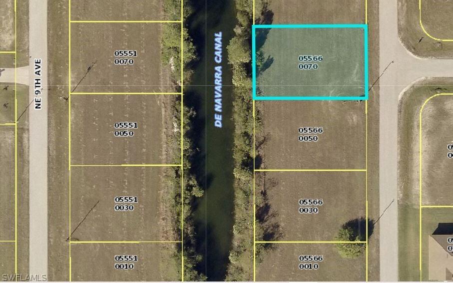3250 NE 9th Pl., Cape Coral, FL 33909