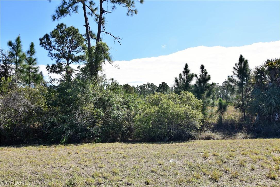 853 Eisenhower Blvd., Lehigh Acres, FL 33974