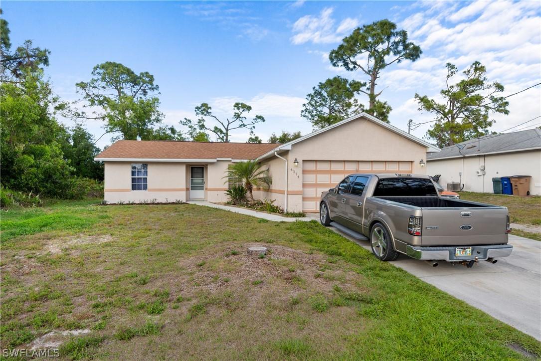 4314 6th St., Lehigh Acres, FL 33976