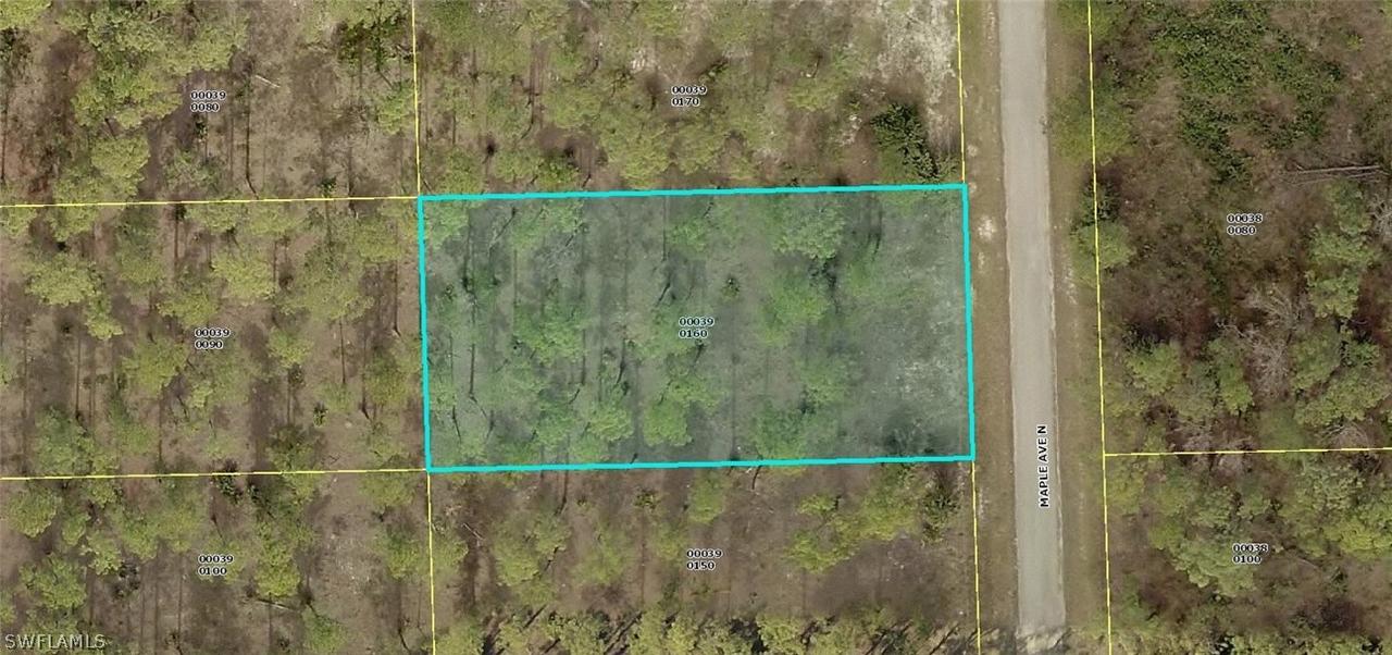 1107 Maple Ave., Lehigh Acres, FL 33972