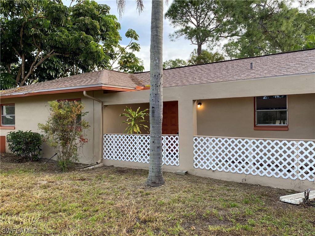 1170 Oakes Blvd., Naples, FL 34119