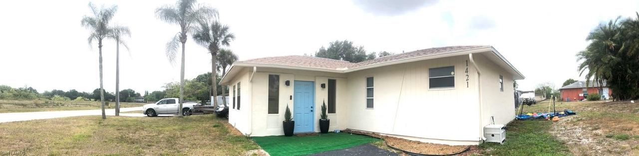 1421 Caywood Cir., Lehigh Acres, FL 33936