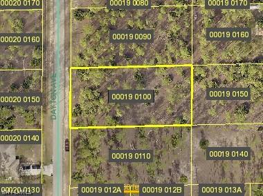 1304 Dayton Ave., Lehigh Acres, FL 33972