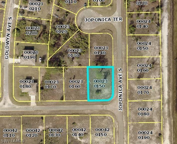 859 Brazos St., Lehigh Acres, FL 33974