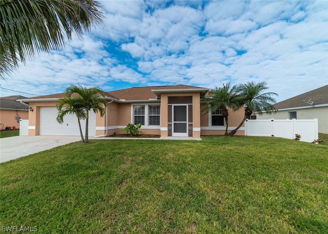 1628 NW 5th Pl., Cape Coral, FL 33993