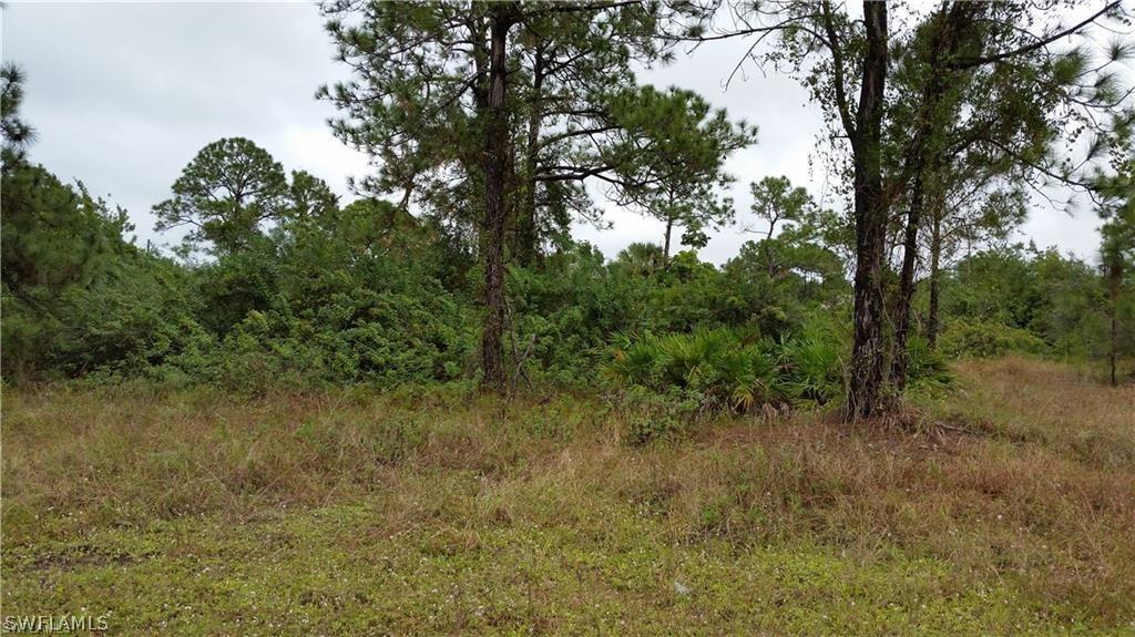 4714 Douglas Ln., Lehigh Acres, FL 33973