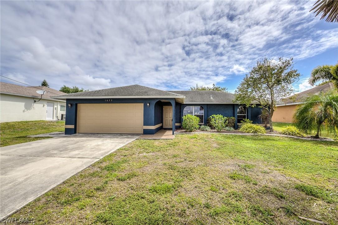 1633 NW 6th Pl., Cape Coral, FL 33993