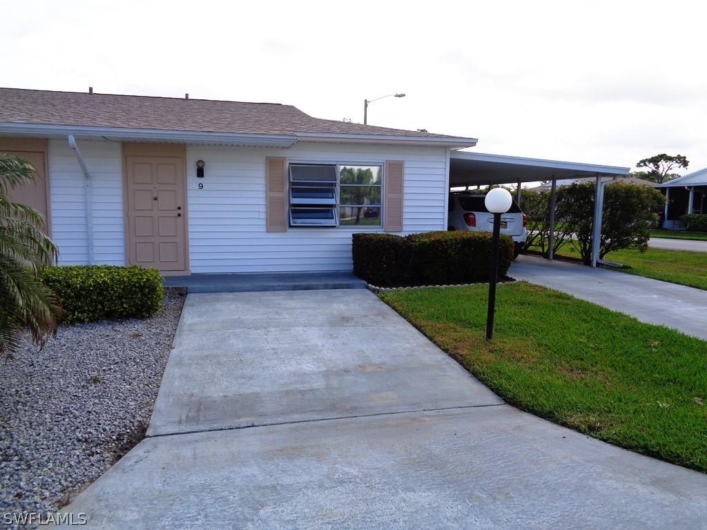 9 Dawn Flower Cir., Lehigh Acres, FL 33936