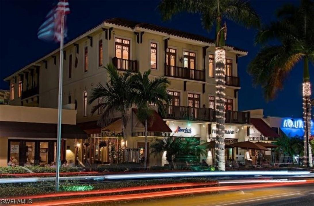 868 5th Ave. #2-A & 2-B, Naples, FL 34102