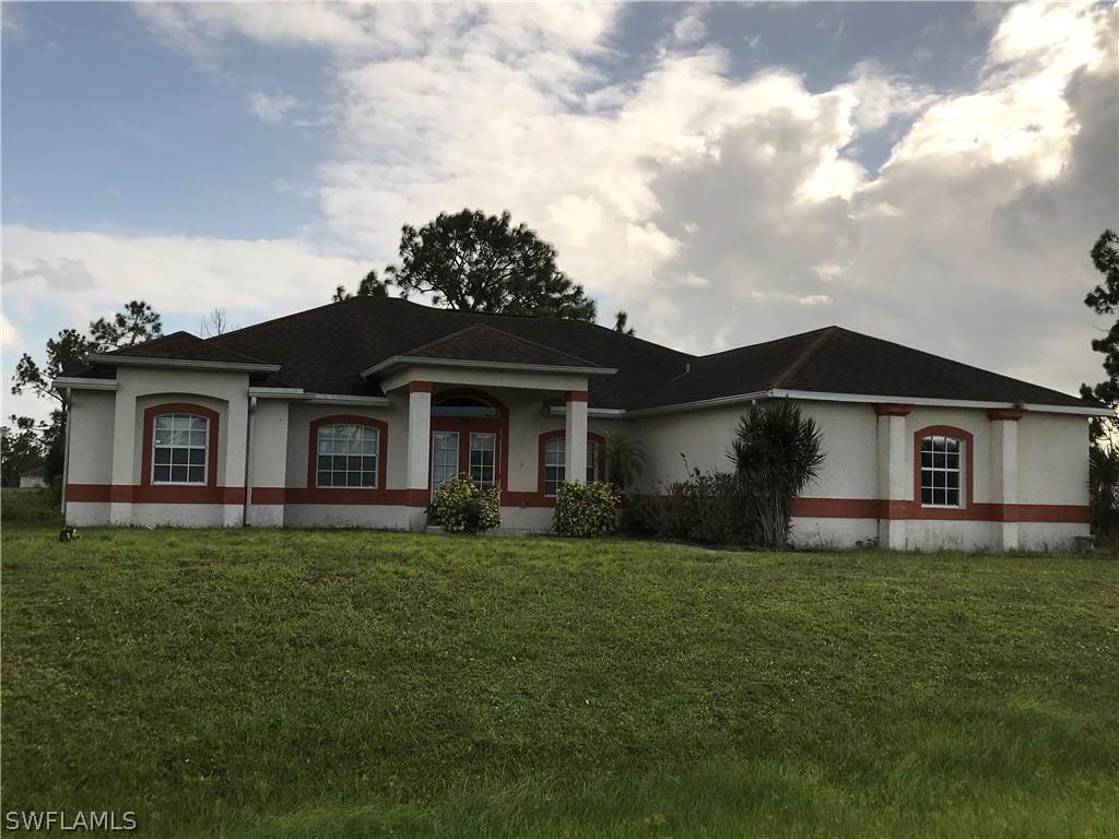 1208 Delores St., Lehigh Acres, FL 33974