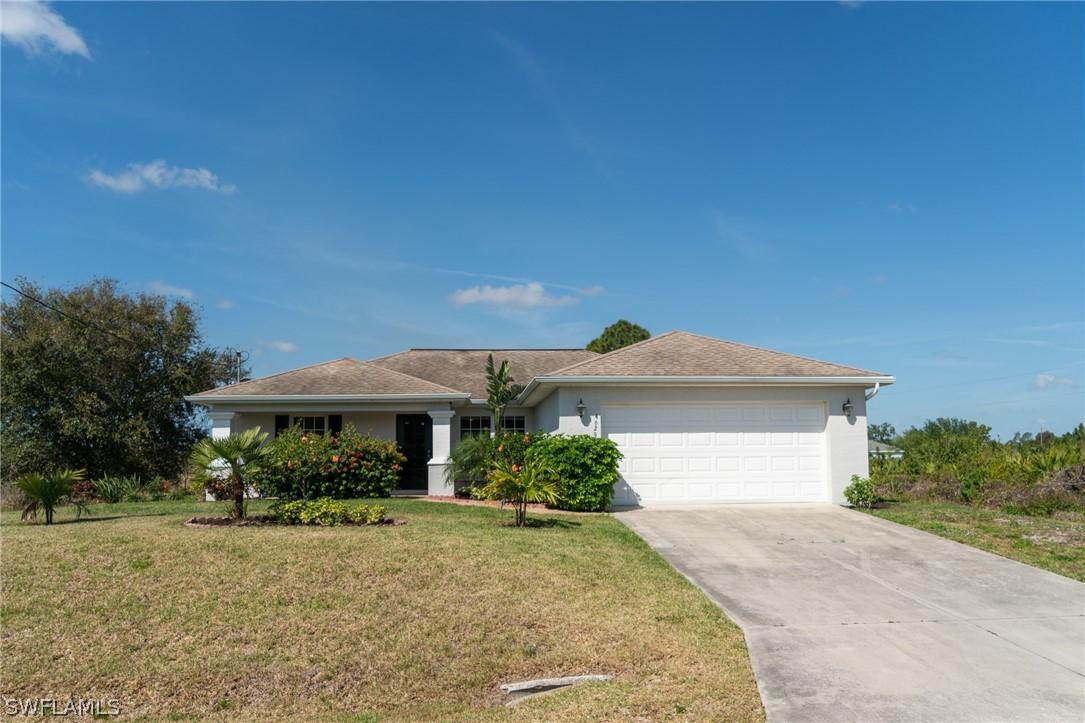 4629 Beth Ave., Lehigh Acres, FL 33971