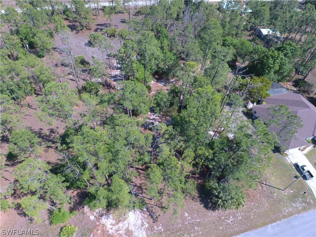 1106 Louis Ave., Lehigh Acres, FL 33972