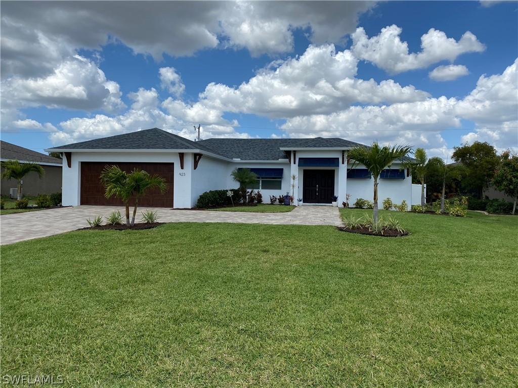 923 SW 36th Ter., Cape Coral, FL 33914