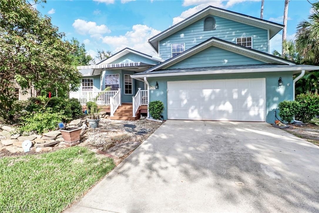 490 Corbel Dr., Naples, FL 34110