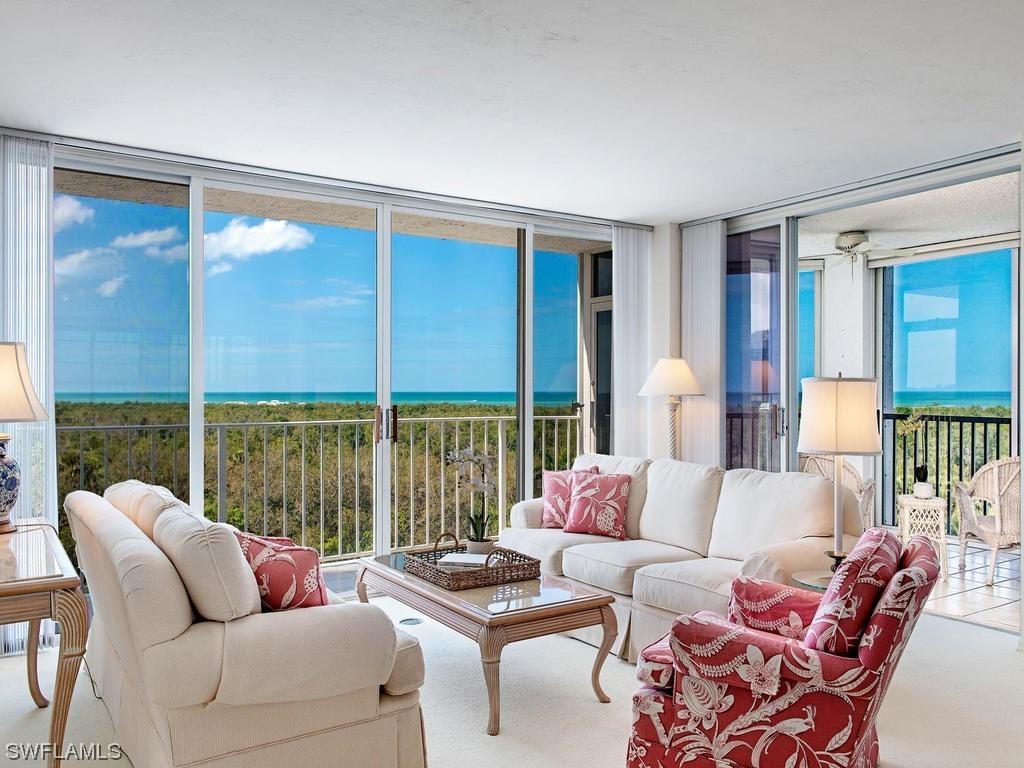 6361 Pelican Bay Blvd. #505, Naples, FL 34108